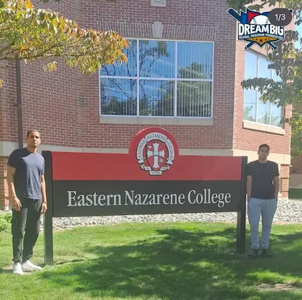 Dream Big estudiantes en Eastern Nazarene College